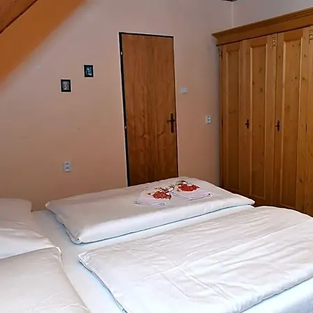 Slunecna Jestrabi V Krkonosich